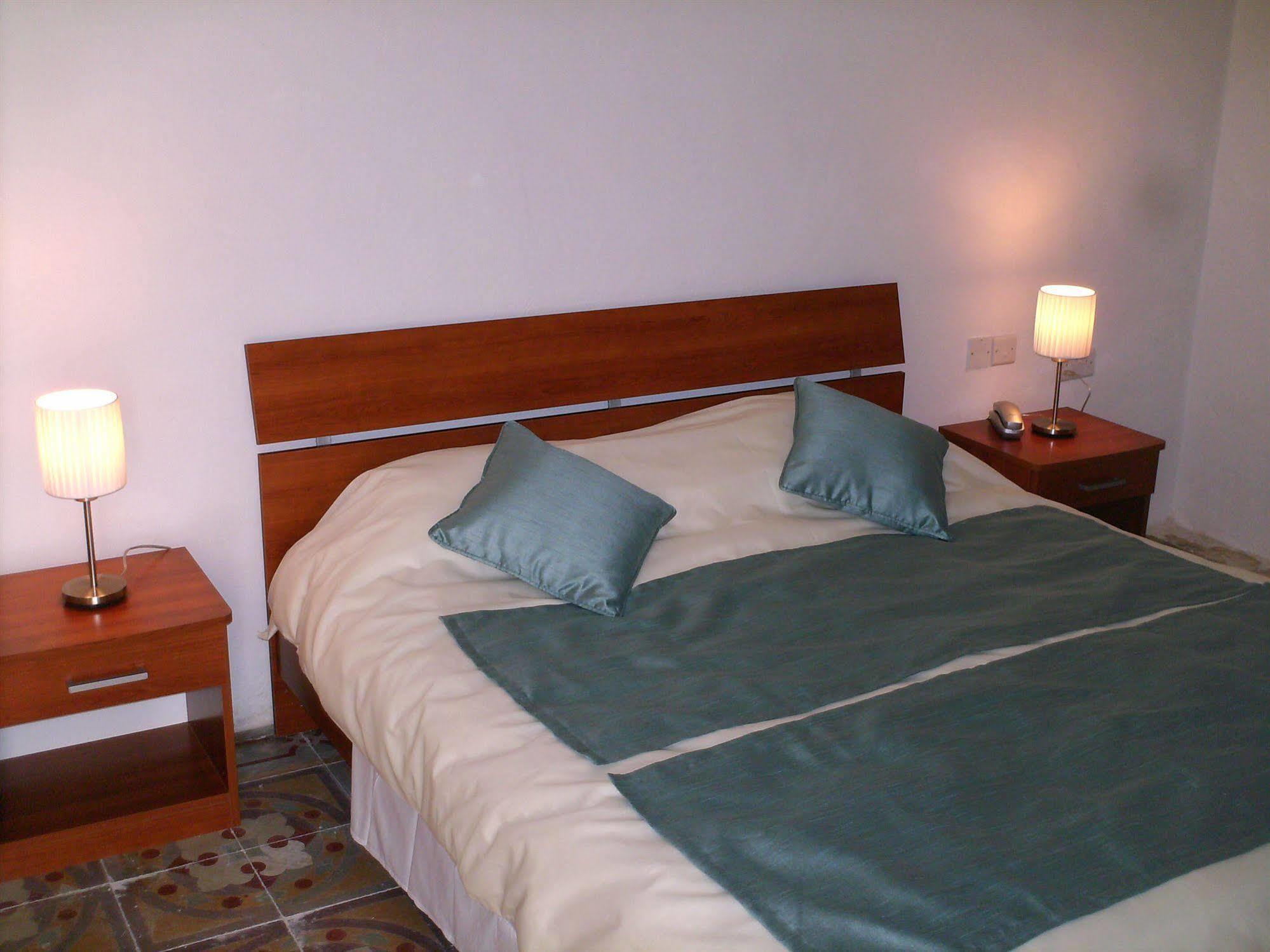 Villa Del Porto Kalkara Ngoại thất bức ảnh