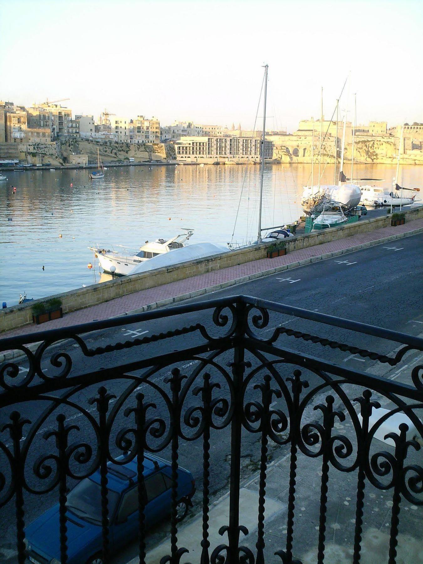 Villa Del Porto Kalkara Ngoại thất bức ảnh